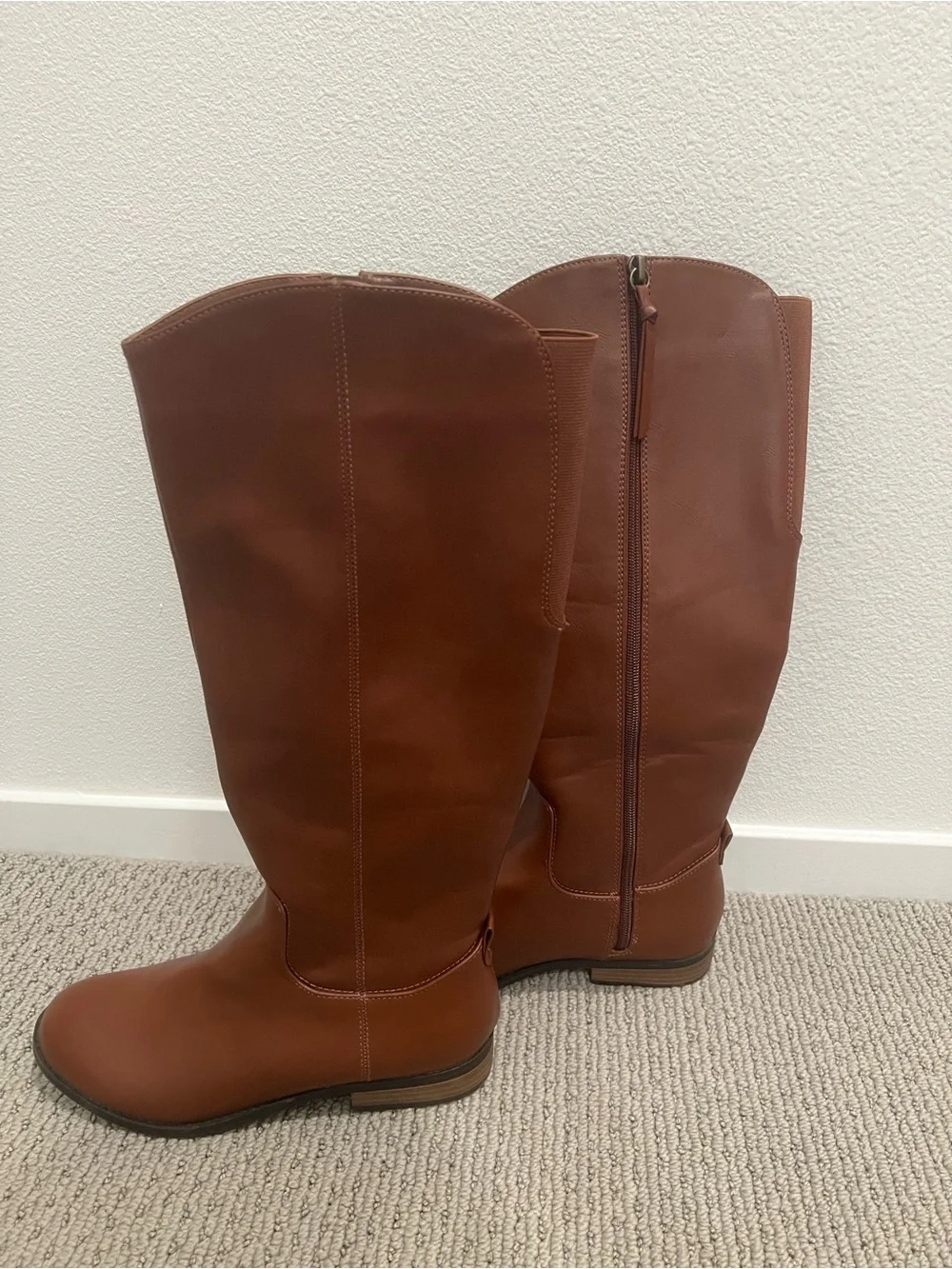 Women’s Over-the-Knee Leather Boots in Brown